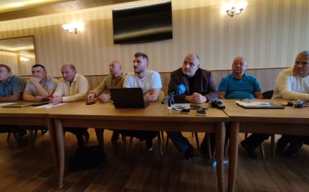 Земеделците започват безсрочни блокади на магистрали и гранични пунктове