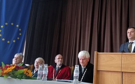 Зам.-министър Маринов: Университетът е място, където се градят моралните устои на младите хора