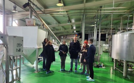 ЕК похвали наше предприятие за преработка на шипки