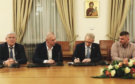 СПОРАЗУМЕНИЕТО МЕЖДУ ПРАВИТЕЛСТВОТО И ФЕРМЕРИТЕ