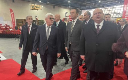 АГРА 2024 продължава с важни дискусии за проблемите пред хранително-вкусовата индустрия и за климатичните промени